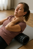 Entspannung für den Nacken: effektive Übungen mit dem foam roller für Übungsleser